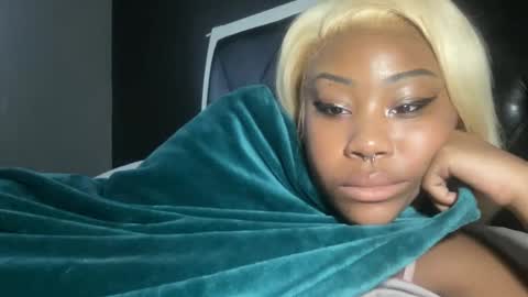 Snapshot of kinkykittee chatting on February 2025 12:50:01 PM Bunniii online show from February 2025 12:50:01 PM