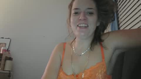 kinkymilfslut online show from October 2025 02:18:02 PM