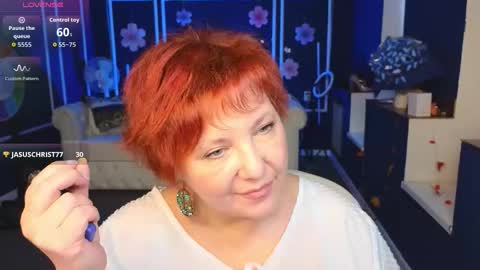 Snapshot of kira_kennet chatting on November 2025 07:08:02 AM Kira Kennet online show from November 2025 07:08:02 AM