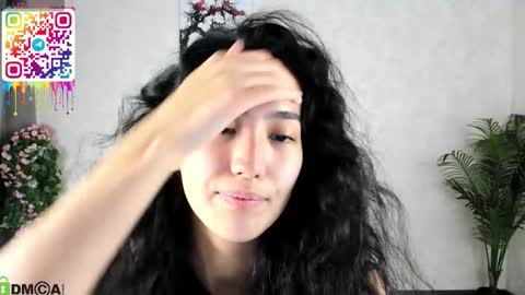 Aura online show from September 2025 03:53:01 AM