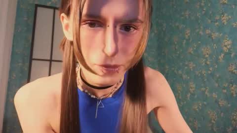 Snapshot of kira_long chatting on January 2026 12:21:01 PM MADI online show from January 2026 12:21:01 PM