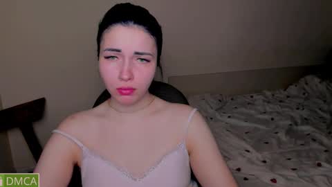 Kira online show from February 2025 07:48:02 PM