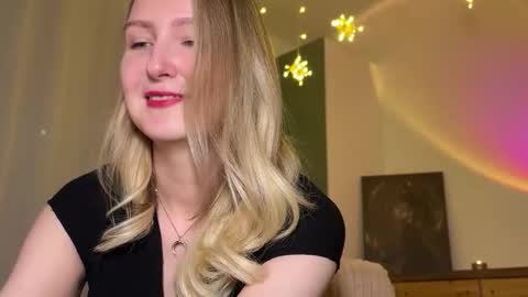 Snapshot of kirafatex chatting on October 2025 03:46:02 PM KiraFatex online show from October 2025 03:46:02 PM