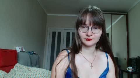Snapshot of kiragoldens chatting on June 2026 06:15:02 AM KiraGoldens online show from June 2026 06:15:02 AM
