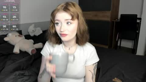 Snapshot of kirameowcam chatting on April 2026 08:48:01 PM kirameowcam online show from April 2026 08:48:01 PM