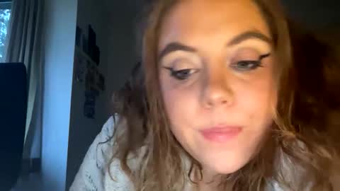 kiraslut981151 online show from March 2026 07:15:01 AM