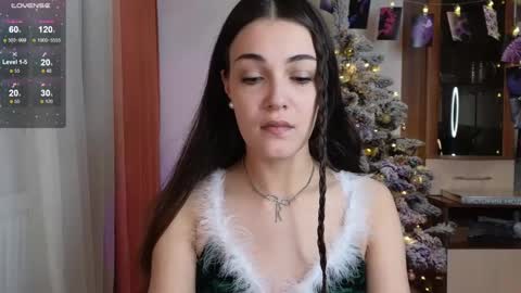 Kira cute online show from December 2024 06:05:01 PM