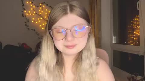 Snapshot of kirayume chatting on July 2026 09:50:01 PM KiraYume online show from July 2026 09:50:01 PM
