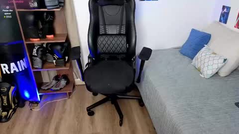 Jacob online show from October 2025 02:59:01 AM