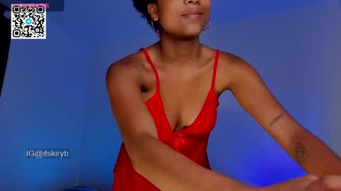 Snapshot of kiry_blossom chatting on October 2025 03:20:02 AM See you in a few minutes today December 1st. online show from October 2025 03:20:02 AM