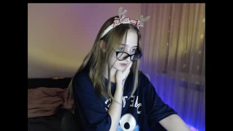 Snapshot of kisa____ chatting on December 2024 10:48:02 PM kisa____ online show from December 2024 10:48:02 PM