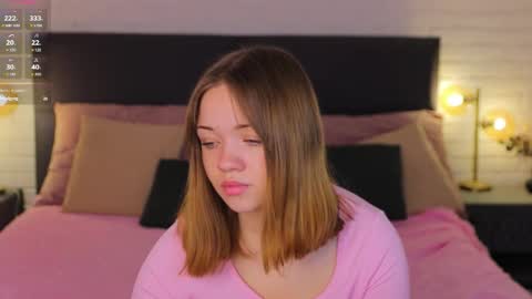 Kiss Moon online show from February 2026 07:10:02 AM