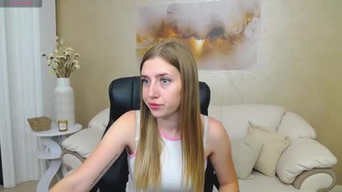 Snapshot of kissme_now chatting on September 2025 11:33:01 AM kissme_now online show from September 2025 11:33:01 AM