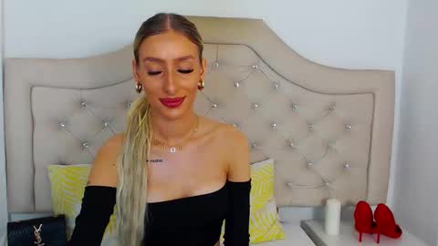 Snapshot of kissnatalie chatting on November 2025 09:51:02 AM Natalie online show from November 2025 09:51:02 AM