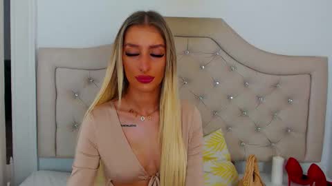 Snapshot of kissnatalie chatting on November 2025 11:32:02 AM Natalie online show from November 2025 11:32:02 AM