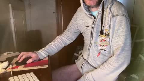Snapshot of kissofbanned1983 chatting on May 2026 06:08:01 AM kissofbanned1983 online show from May 2026 06:08:01 AM