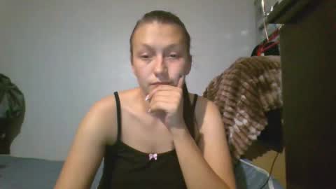 kiti_kitiss online show from October 2025 03:54:01 PM