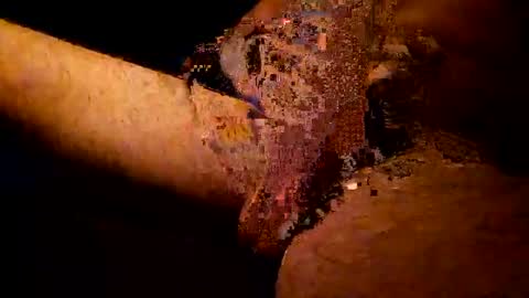 Snapshot of kitkat_loco1 chatting on November 2025 01:04:02 AM Kitkat loco online show from November 2025 01:04:02 AM