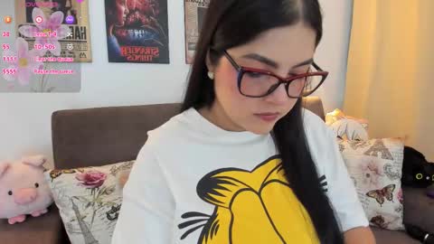 kitten online show from January 2026 08:23:01 PM