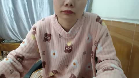 kitti_baby2x online show from November 2025 02:00:02 AM