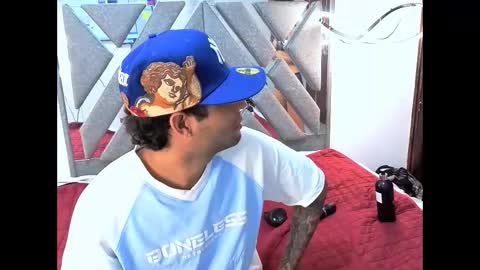 kitty_and_masterboy online show from November 2025 02:50:02 AM