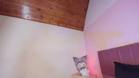 Snapshot of kitty_kryss chatting on October 2025 06:16:02 PM kitty_kryss online show from October 2025 06:16:02 PM