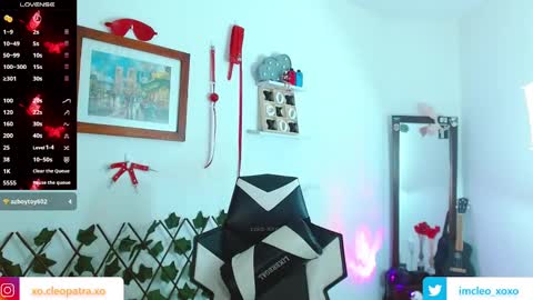 Snapshot of kitty_vaal chatting on March 2025 09:47:02 AM kitty_vaal online show from March 2025 09:47:02 AM