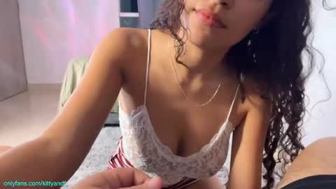 Snapshot of kittyand chatting on February 2025 03:22:01 AM Kitty black hair 19 years Isa red hair18 years John 21 years online show from February 2025 03:22:01 AM