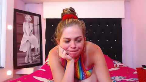 paola online show from November 2025 03:12:02 PM