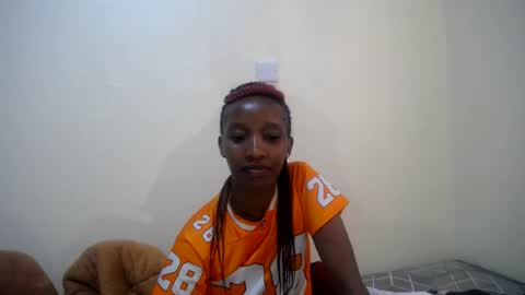 Snapshot of kittyfay_ chatting on June 2026 06:16:02 AM Fay online show from June 2026 06:16:02 AM