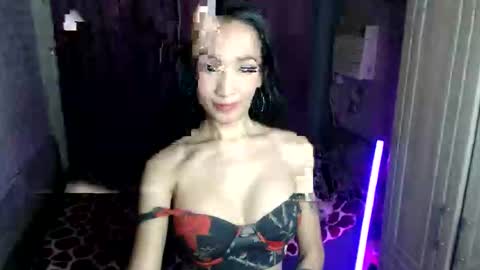 Katarena Latsveya online show from April 2026 05:15:01 PM