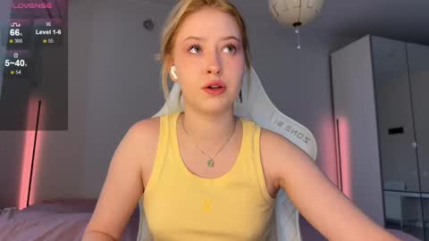 Snapshot of kittyloffe chatting on May 2026 03:24:01 AM Monika online show from May 2026 03:24:01 AM
