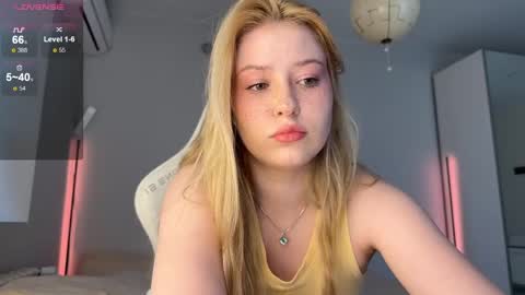 Snapshot of kittyloffe chatting on June 2026 03:52:02 AM Monika online show from June 2026 03:52:02 AM