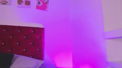 kitty online show from June 2026 06:01:01 PM