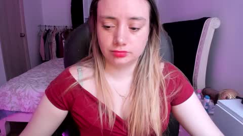 Snapshot of kittywantslove23 chatting on October 2025 08:41:01 PM kittywantslove23 online show from October 2025 08:41:01 PM