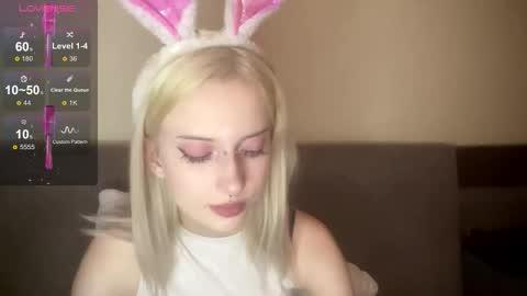 Snapshot of kittywithu chatting on November 2025 05:13:01 PM kittywithu online show from November 2025 05:13:01 PM