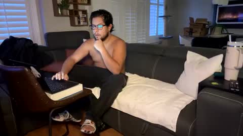 kittywoodyluv online show from January 2025 09:46:02 PM