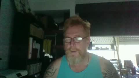 Snapshot of kiwi_boss61 chatting on January 2025 10:27:01 PM kiwi_boss61 online show from January 2025 10:27:01 PM