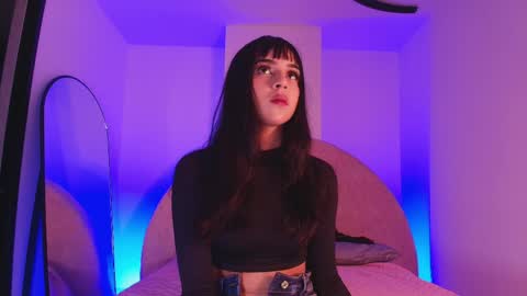 Snapshot of kkira_doll chatting on April 2026 12:04:01 PM Kkira online show from April 2026 12:04:01 PM