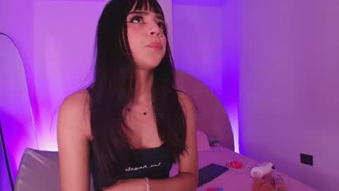 Snapshot of kkira_doll chatting on April 2026 11:53:01 AM Kkira online show from April 2026 11:53:01 AM