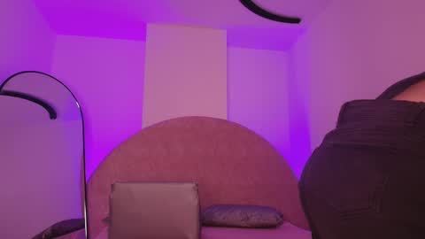 Snapshot of kkira_doll chatting on May 2026 11:51:02 AM Kkira online show from May 2026 11:51:02 AM