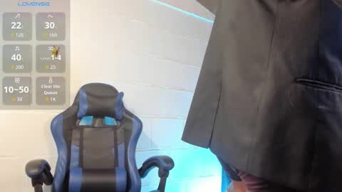 KLEO online show from November 2025 01:29:01 AM