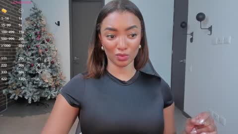 Snapshot of kleogold_1 chatting on January 2025 01:21:01 AM Christina online show from January 2025 01:21:01 AM