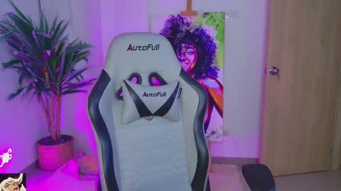 Snapshot of kleogold_1 chatting on September 2025 12:45:02 AM Christina online show from September 2025 12:45:02 AM