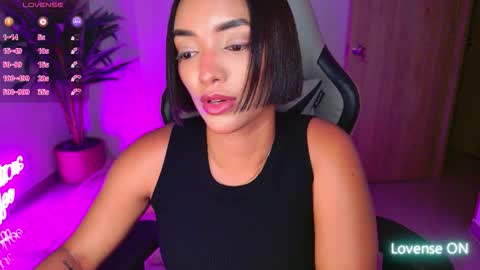 Snapshot of kleogold_1 chatting on September 2025 12:47:02 AM Christina online show from September 2025 12:47:02 AM