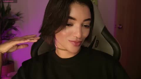 Snapshot of kleogold_1 chatting on October 2025 12:08:02 AM Christina online show from October 2025 12:08:02 AM