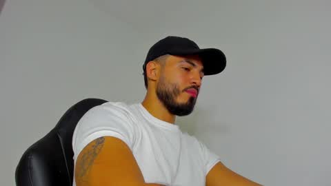 klinsmannwalton online show from October 2025 02:50:02 PM