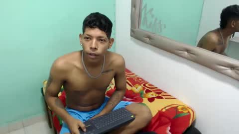 Snapshot of kloe_matias chatting on September 2025 02:01:01 AM kloe matias online show from September 2025 02:01:01 AM