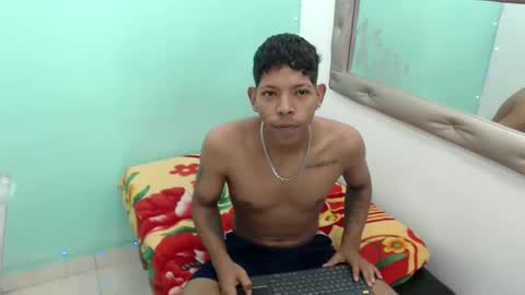 Snapshot of kloe_matias chatting on September 2025 01:18:01 AM kloe matias online show from September 2025 01:18:01 AM