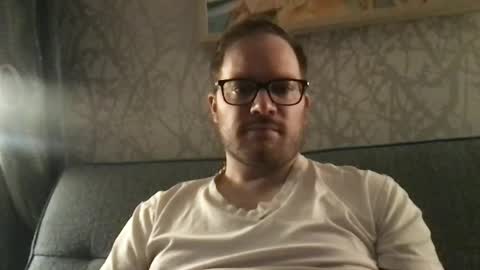 Snapshot of km0079 chatting on December 2024 03:47:01 AM Kris online show from December 2024 03:47:01 AM